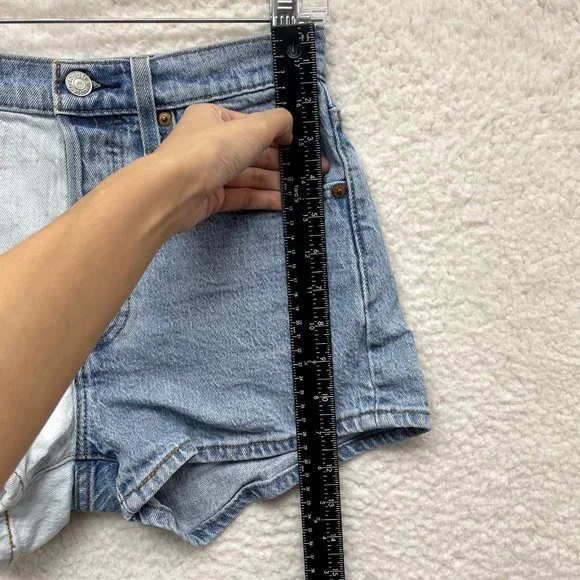 Levi's 501 Denim Shorts Womens 6 27 Two Tone Split Dye Mid Rise Button Fly - Picture 8 of 11